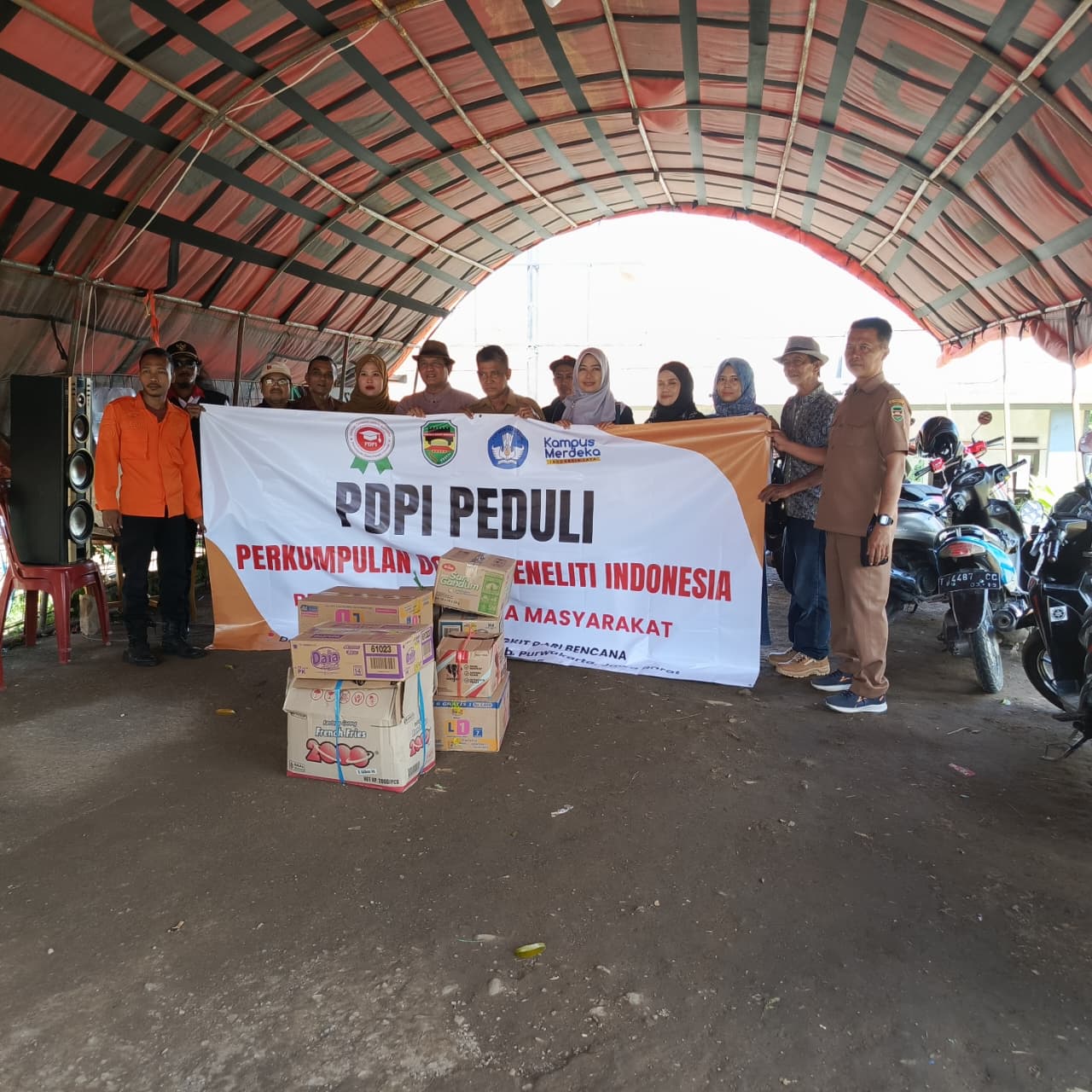 Peningkatan Ketangguhan Masyarakat Dalam Menghadapi Bencana Tanah Bergerak Melalui Edukasi, Mitigasi, dan Pemberdayaan Berbasis Komunitas di Desa Pasirmunjul, Kec. Sukatani, Kab. Purwakarta, Jawa Barat